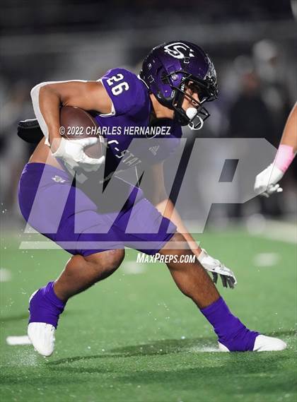 Thumbnail 3 in A&M Consolidated @ College Station photogallery.