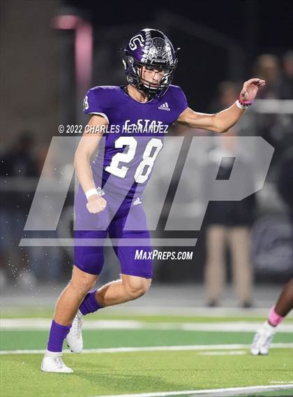 Thumbnail 2 in A&M Consolidated @ College Station photogallery.