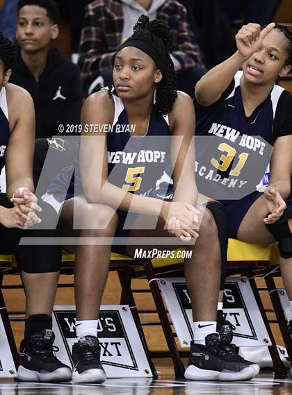 Thumbnail 3 in New Hope Academy vs. St. John's (GEICO National Tournament Final) photogallery.