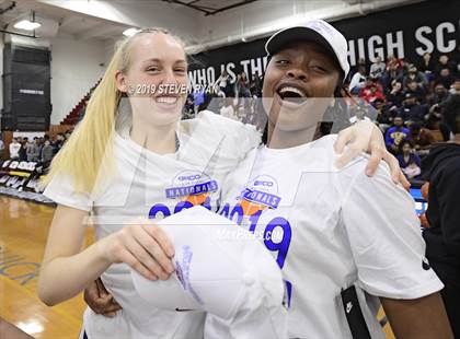 Thumbnail 2 in New Hope Academy vs. St. John's (GEICO National Tournament Final) photogallery.