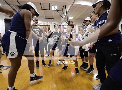 Thumbnail 2 in New Hope Academy vs. St. John's (GEICO National Tournament Final) photogallery.