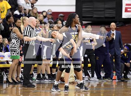 Thumbnail 1 in New Hope Academy vs. St. John's (GEICO National Tournament Final) photogallery.
