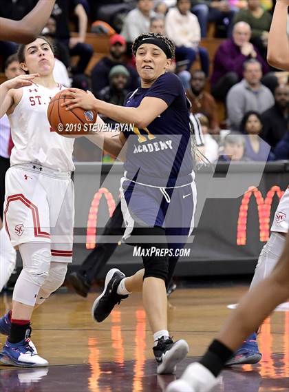 Thumbnail 2 in New Hope Academy vs. St. John's (GEICO National Tournament Final) photogallery.
