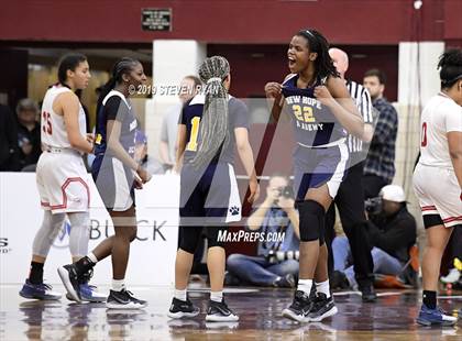 Thumbnail 2 in New Hope Academy vs. St. John's (GEICO National Tournament Final) photogallery.