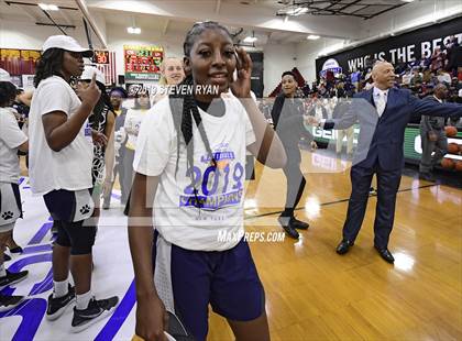 Thumbnail 2 in New Hope Academy vs. St. John's (GEICO National Tournament Final) photogallery.
