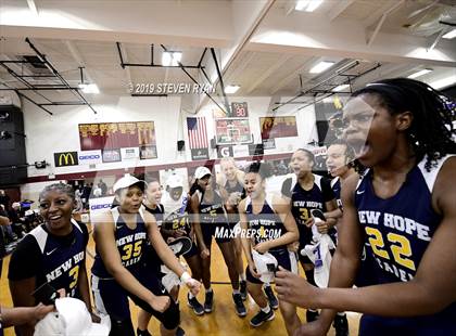 Thumbnail 3 in New Hope Academy vs. St. John's (GEICO National Tournament Final) photogallery.