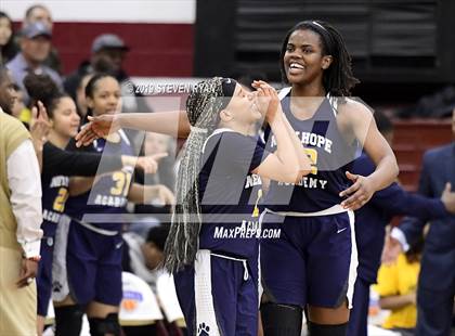Thumbnail 2 in New Hope Academy vs. St. John's (GEICO National Tournament Final) photogallery.
