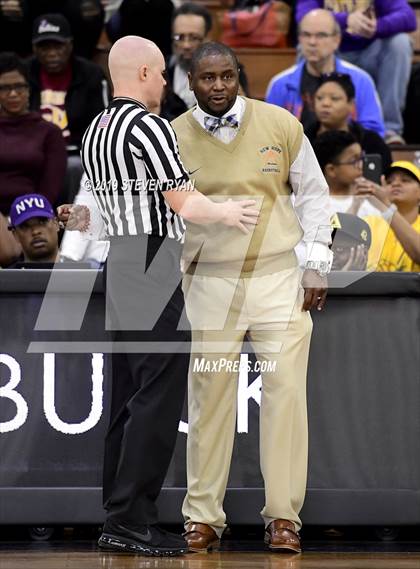 Thumbnail 3 in New Hope Academy vs. St. John's (GEICO National Tournament Final) photogallery.
