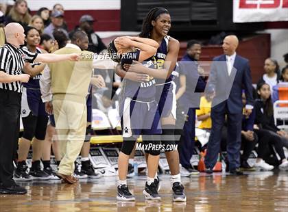 Thumbnail 3 in New Hope Academy vs. St. John's (GEICO National Tournament Final) photogallery.