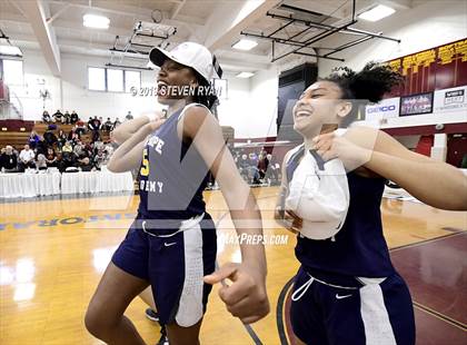 Thumbnail 3 in New Hope Academy vs. St. John's (GEICO National Tournament Final) photogallery.