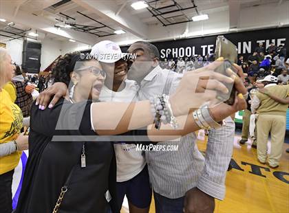 Thumbnail 1 in New Hope Academy vs. St. John's (GEICO National Tournament Final) photogallery.