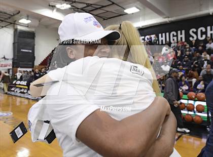 Thumbnail 3 in New Hope Academy vs. St. John's (GEICO National Tournament Final) photogallery.