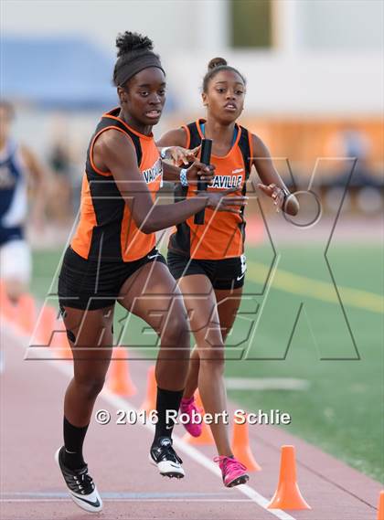 Thumbnail 3 in CIF SJS Masters Track and Field Championships (Girls Track Prelims) photogallery.