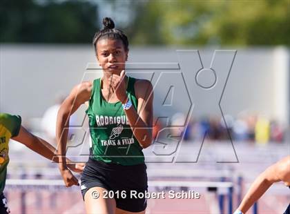 Thumbnail 3 in CIF SJS Masters Track and Field Championships (Girls Track Prelims) photogallery.