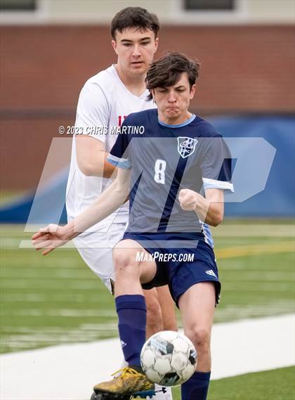Thumbnail 3 in Lugoff-Elgin vs. Greer Middle College photogallery.