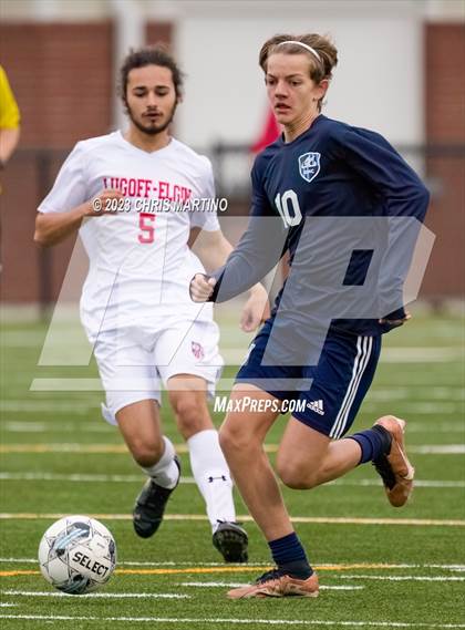 Thumbnail 2 in Lugoff-Elgin vs. Greer Middle College photogallery.