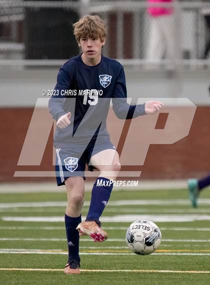 Thumbnail 2 in Lugoff-Elgin vs. Greer Middle College photogallery.