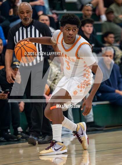 Thumbnail 3 in Poly vs Moreau Catholic (MLK Classic) photogallery.