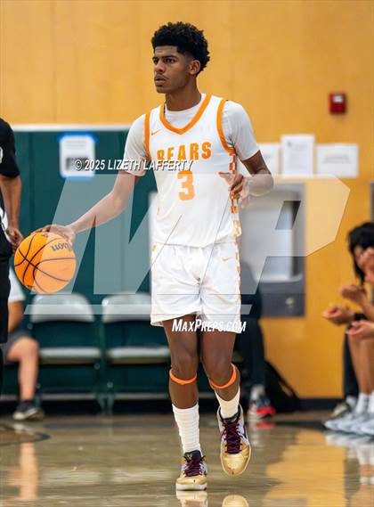 Thumbnail 3 in Poly vs Moreau Catholic (MLK Classic) photogallery.