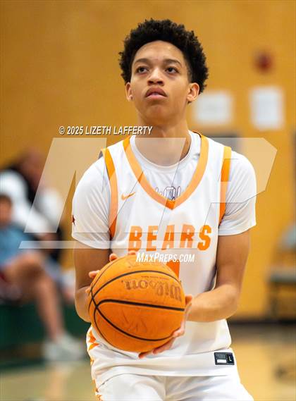 Thumbnail 1 in Poly vs Moreau Catholic (MLK Classic) photogallery.