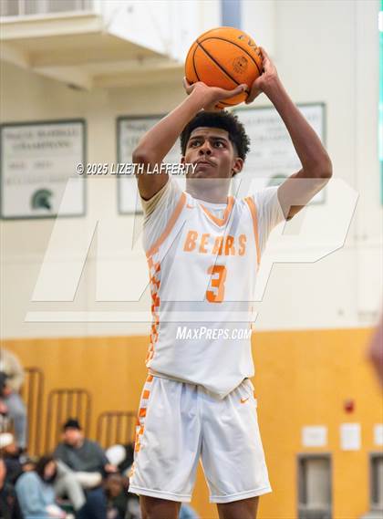 Thumbnail 1 in Poly vs Moreau Catholic (MLK Classic) photogallery.