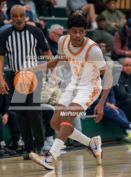 Thumbnail 2 in Poly vs Moreau Catholic (MLK Classic) photogallery.