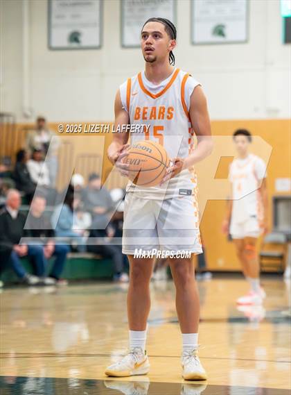 Thumbnail 2 in Poly vs Moreau Catholic (MLK Classic) photogallery.