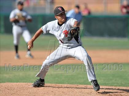 Thumbnail 1 in Tustin @ El Dorado photogallery.