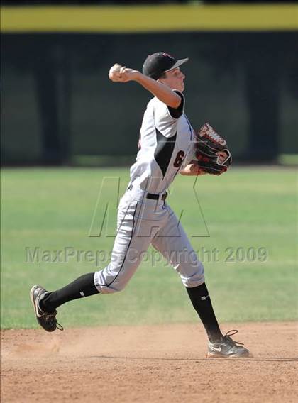 Thumbnail 2 in Tustin @ El Dorado photogallery.