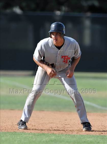 Thumbnail 2 in Tustin @ El Dorado photogallery.