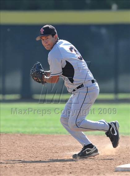 Thumbnail 3 in Tustin @ El Dorado photogallery.