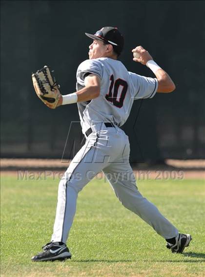 Thumbnail 2 in Tustin @ El Dorado photogallery.