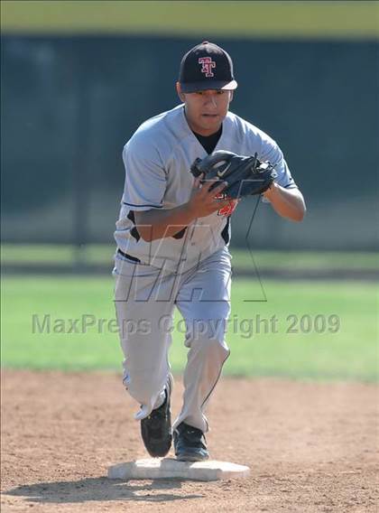 Thumbnail 2 in Tustin @ El Dorado photogallery.