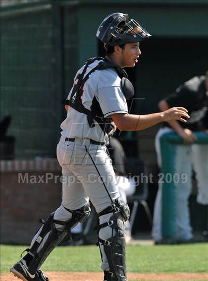 Thumbnail 2 in Tustin @ El Dorado photogallery.