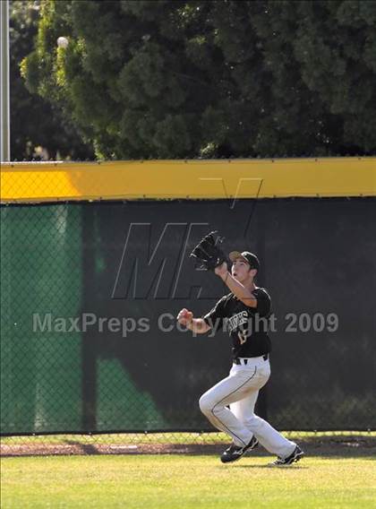 Thumbnail 1 in Tustin @ El Dorado photogallery.