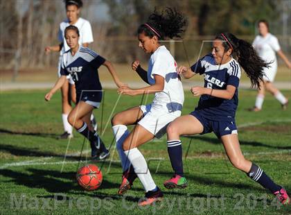 Thumbnail 3 in Montebello @ Mark Keppel photogallery.