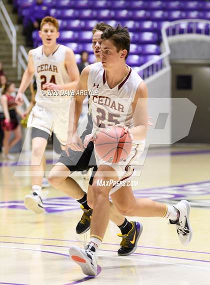 Thumbnail 2 in Cedar vs. Desert Hills (UHSAA 4A Quarterfinal) photogallery.
