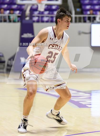 Thumbnail 2 in Cedar vs. Desert Hills (UHSAA 4A Quarterfinal) photogallery.