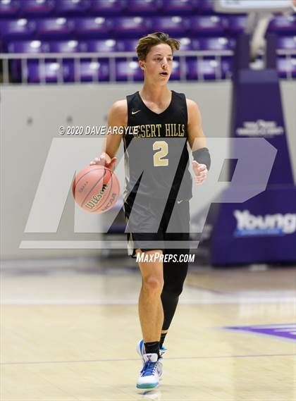 Thumbnail 2 in Cedar vs. Desert Hills (UHSAA 4A Quarterfinal) photogallery.
