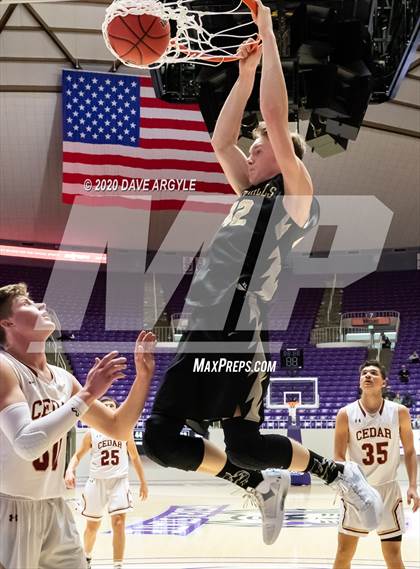 Thumbnail 3 in Cedar vs. Desert Hills (UHSAA 4A Quarterfinal) photogallery.