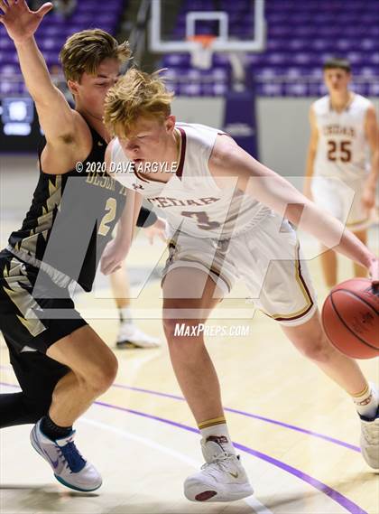 Thumbnail 3 in Cedar vs. Desert Hills (UHSAA 4A Quarterfinal) photogallery.