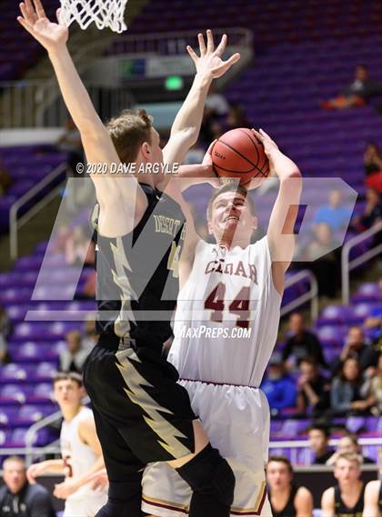 Thumbnail 2 in Cedar vs. Desert Hills (UHSAA 4A Quarterfinal) photogallery.