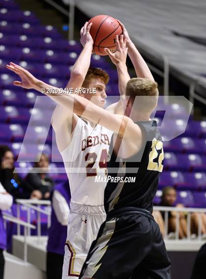 Thumbnail 3 in Cedar vs. Desert Hills (UHSAA 4A Quarterfinal) photogallery.