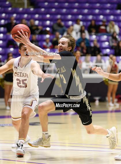 Thumbnail 1 in Cedar vs. Desert Hills (UHSAA 4A Quarterfinal) photogallery.