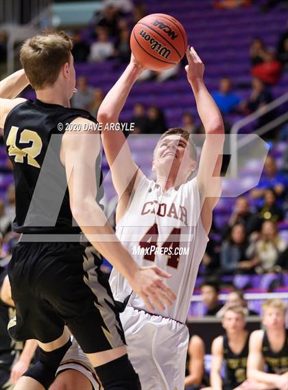Thumbnail 1 in Cedar vs. Desert Hills (UHSAA 4A Quarterfinal) photogallery.