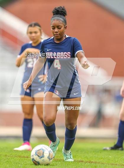 Thumbnail 2 in Williams @ Terry Sanford (NCHSAA 3A -1st Round) photogallery.