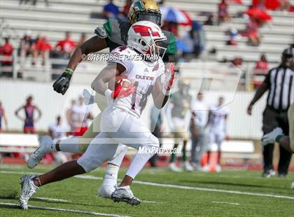 Thumbnail 2 in Bishop Dunne vs. DeSoto photogallery.