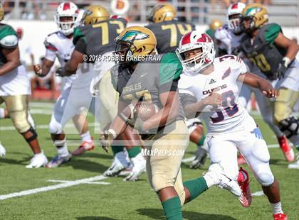 Thumbnail 1 in Bishop Dunne vs. DeSoto photogallery.