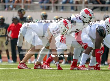 Thumbnail 2 in Bishop Dunne vs. DeSoto photogallery.