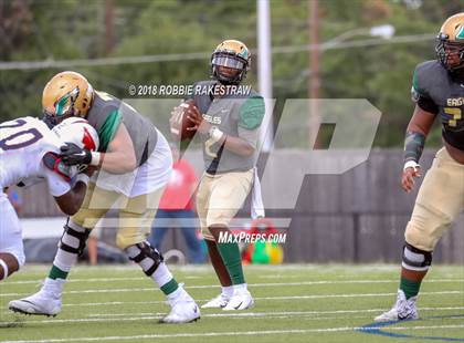 Thumbnail 2 in Bishop Dunne vs. DeSoto photogallery.